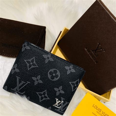 blue louis vuitton wallet|louis vuitton black wallet men's.